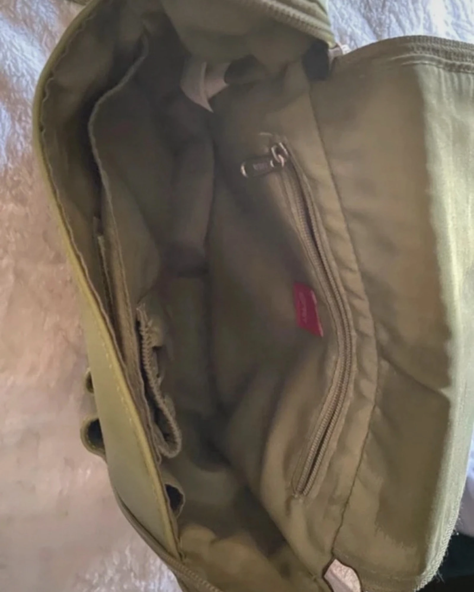 Bolsa transversal Esprit cáqui vintage Y2K com vários bolsos estilo cargo na moda – photo 7